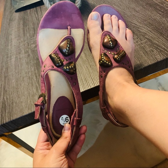 FRYE Laurel Plum Leather Thong Flat Sandals 9M - Picture 2 of 8